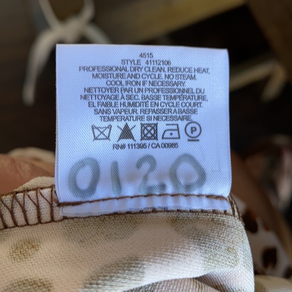 Tory Burch Darlene Leopard Tie Front Blouse - Picture 10 of 10